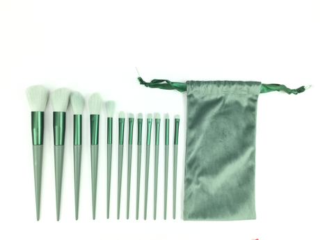 Hurtig tørring fiber pels makeup børste med taske (grøn)